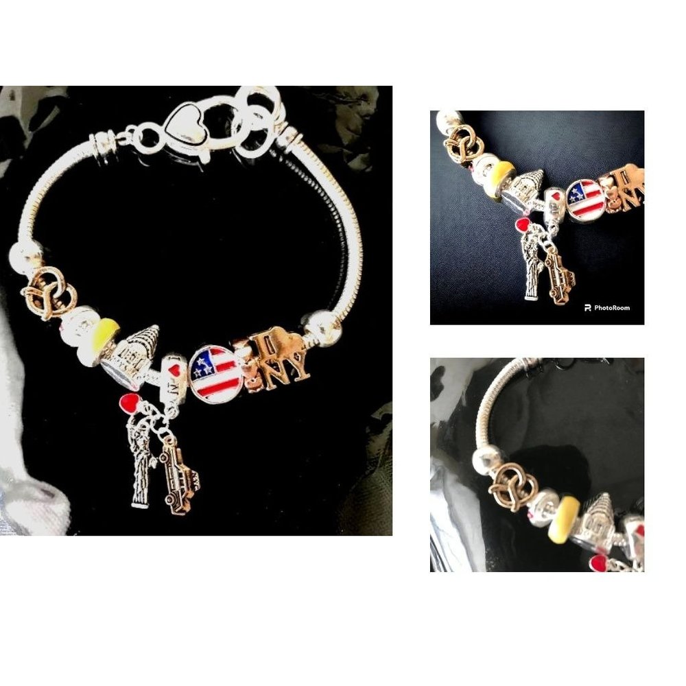 New York Charm Bracelet I Love NY Taxi Heart Statue of Liberty New Big A…